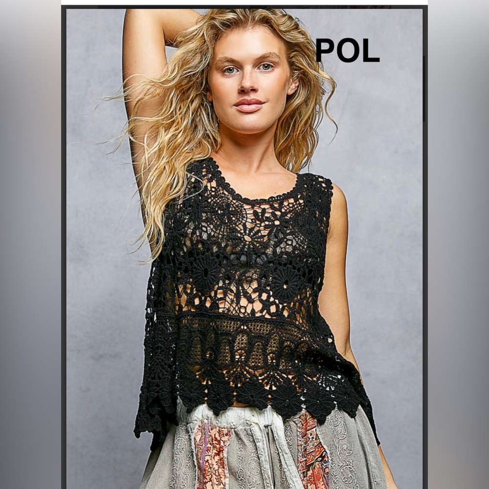 BP225-1🖤NEW! POL playful+ Elegant Black Crochet tank w/round neck+ loose fit!